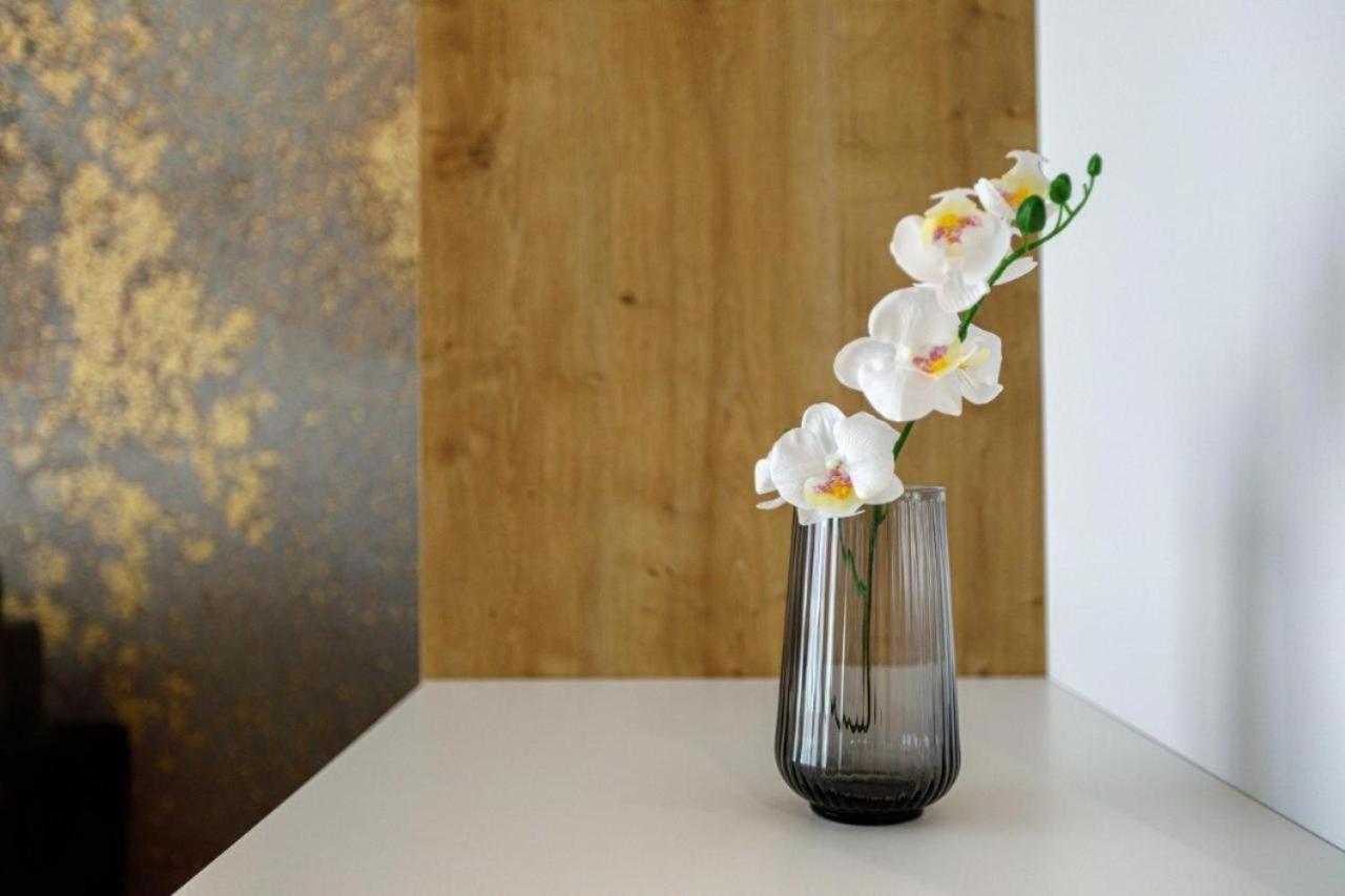 Urban Chic - Studio Apartment - Odra View&Witolda فروتسواف المظهر الخارجي الصورة